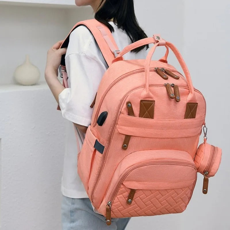 Sac-à-dos-à-langer-randonnée-rose